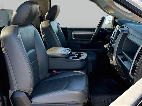 Used 2018 RAM 1500 Tradesman w/ Power & Remote Entry Group image 5