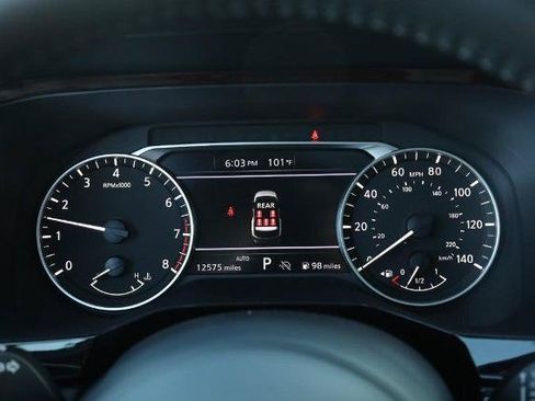 Certified 2025 Nissan Pathfinder SV w/ SV Premium Package AWD/4WD image 14