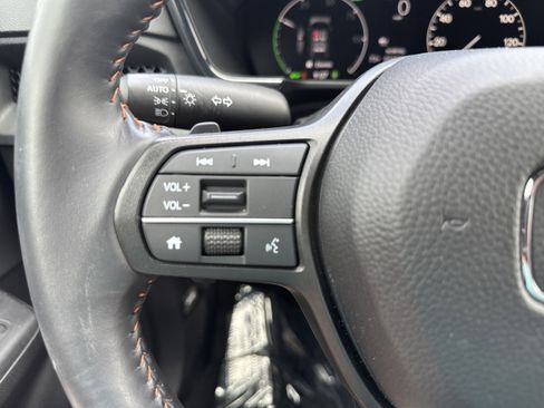 Used 2025 Honda CR-V Sport-L image 24