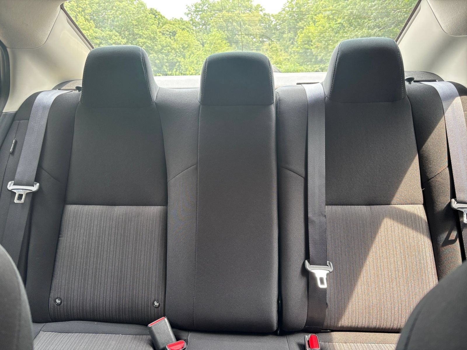 Used 2025 Nissan Sentra SV FWD image 35