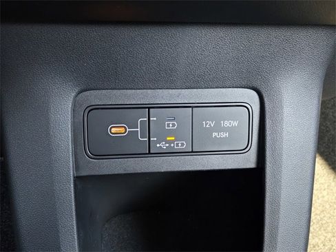 Certified 2025 Hyundai Ioniq 5 SE image 25