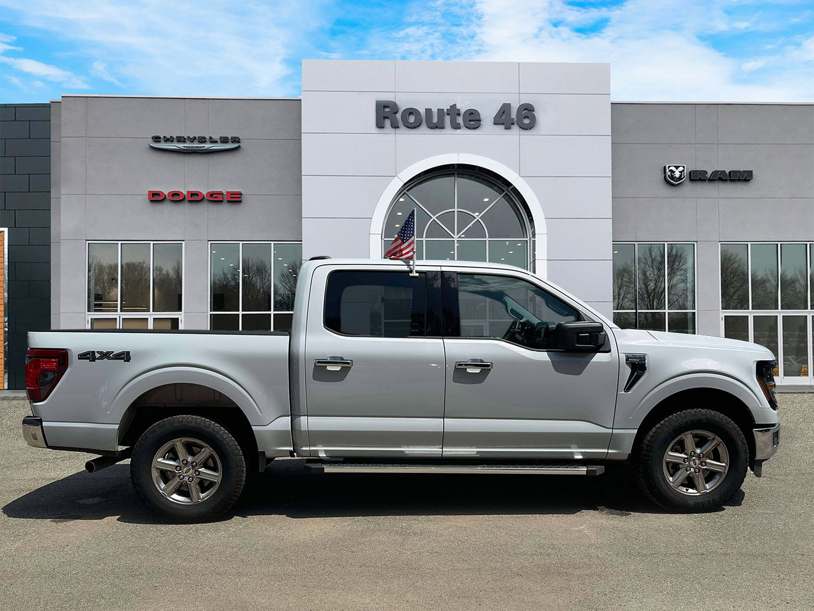 Used 2025 Ford F150 XLT w/ Equipment Group 301A Standard AWD/4WD image 6