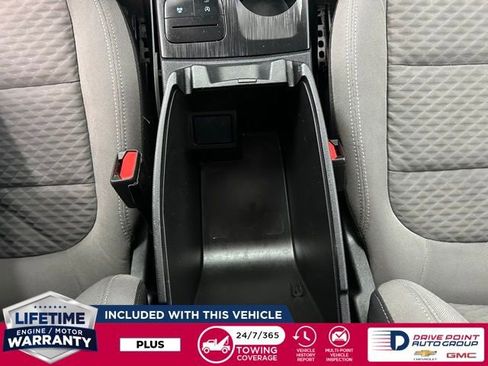 Used 2021 Ford Escape SE image 23