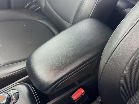 Used 2021 MINI Cooper Countryman image 18