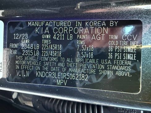 Used 2024 Kia Niro EX Touring image 46