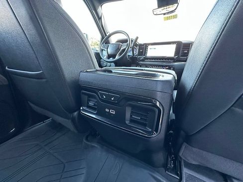 Used 2026 Chevrolet Silverado 2500 ZR2 AWD/4WD image 26