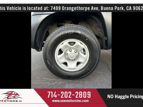Used 2005 Toyota Tacoma PreRunner RWD image 42
