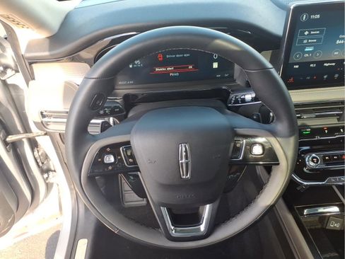 Used 2024 Lincoln Corsair AWD w/ Equipment Group 101A image 15