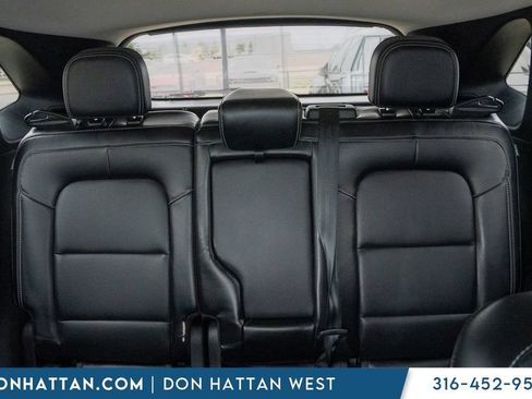 Used 2023 Ford Escape Platinum AWD/4WD image 24