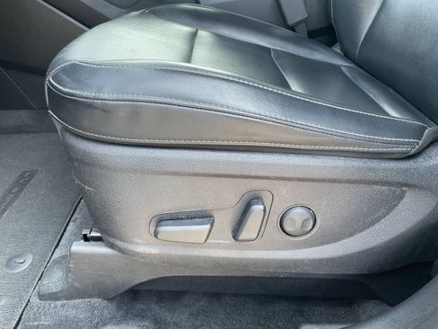Used 2020 Kia Telluride S FWD image 19