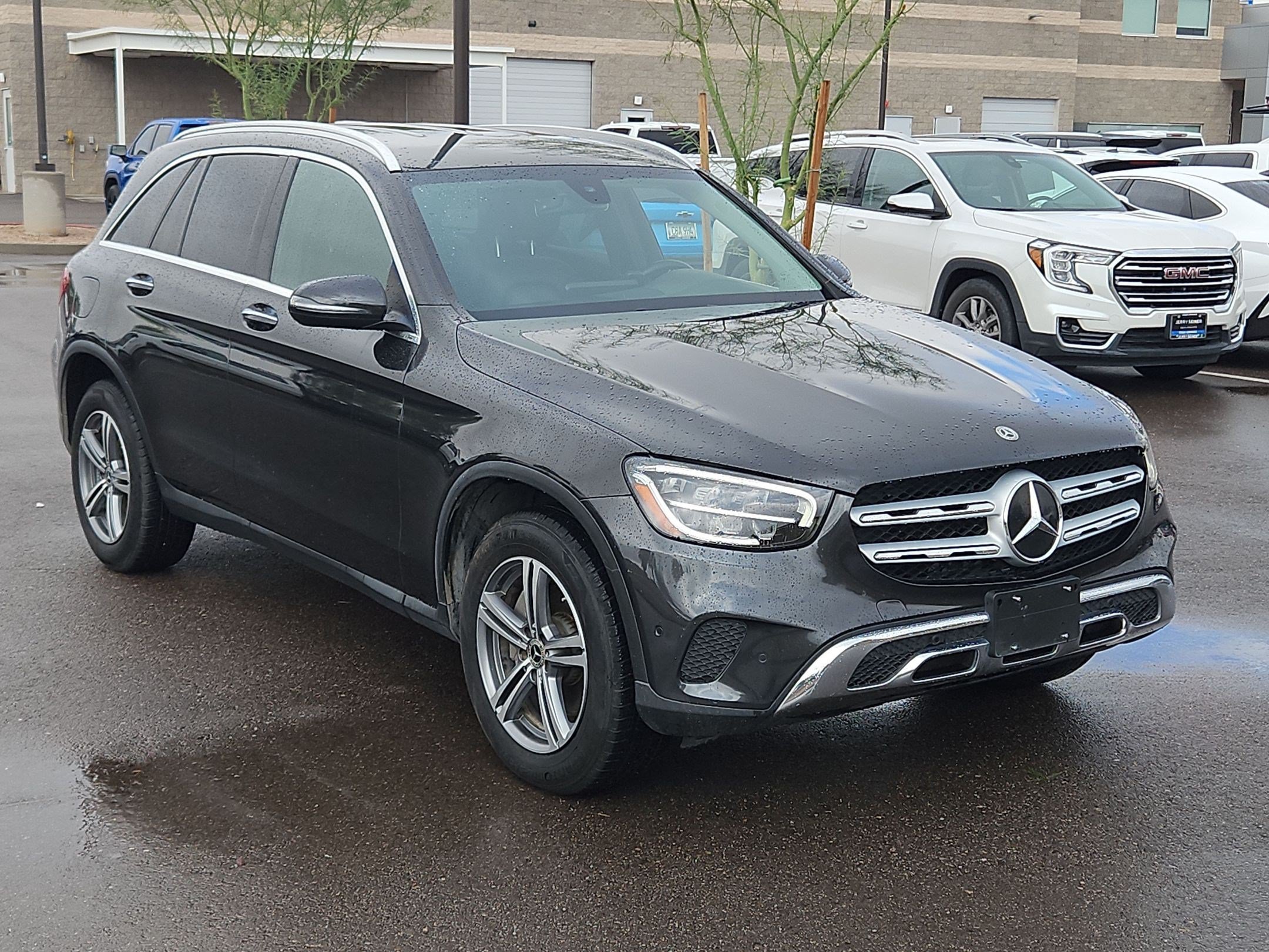 Used 2021 Mercedes-Benz GLC 300 4MATIC image 7