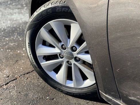 Used 2014 Dodge Dart SXT image 22