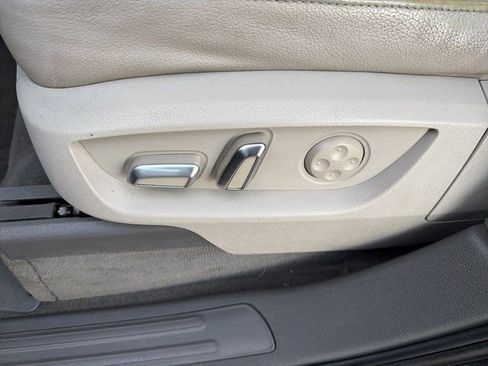 Used 2015 Audi Q7 3.0T Premium Plus w/ Premium Plus Package image 24