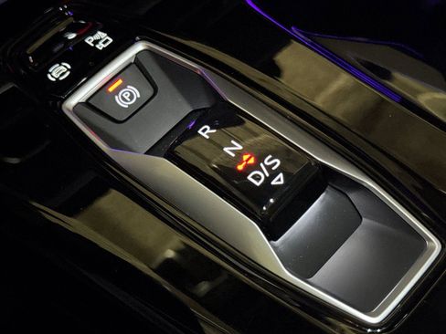 New 2025 Audi Q5 Premium Plus image 20