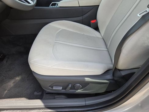 Used 2025 Hyundai Sonata SEL FWD image 15