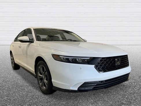 New 2026 Honda Accord EX-L image 10