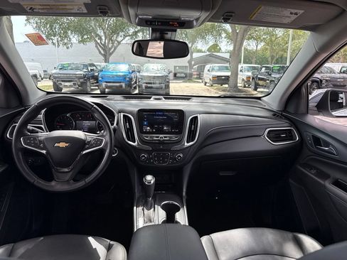 Used 2021 Chevrolet Equinox Premier FWD image 16
