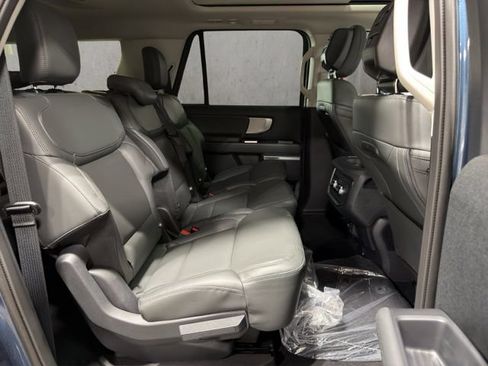 New 2027 Ford Expedition Max Active AWD/4WD image 16