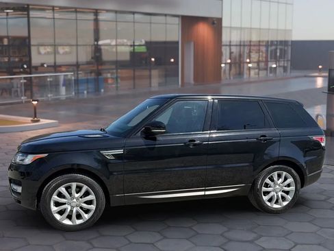 Used 2014 Land Rover Range Rover Sport HSE image 3