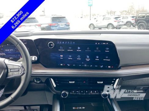 Used 2025 Chevrolet Suburban Z71 w/ Comfort Package image 22