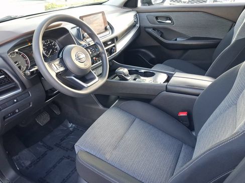 Certified 2023 Nissan Rogue SV FWD image 13