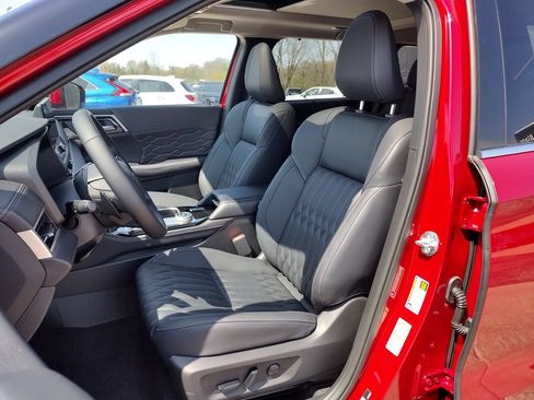 New 2026 Mitsubishi Outlander SEL AWD/4WD image 8