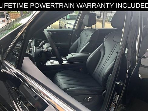 Used 2025 Genesis GV80 2.5T Standard AWD/4WD image 23