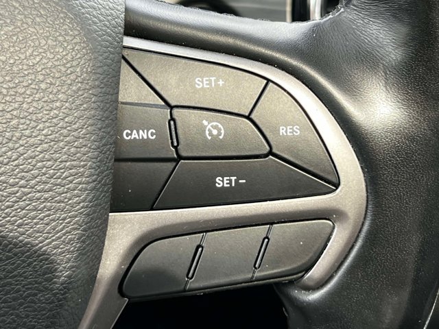 Certified 2021 Jeep Grand Cherokee Limited AWD/4WD image 21