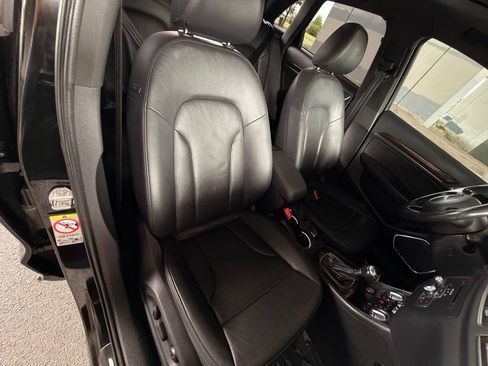 Used 2015 Audi Q3 2.0T Prestige w/ Prestige Package AWD/4WD image 29