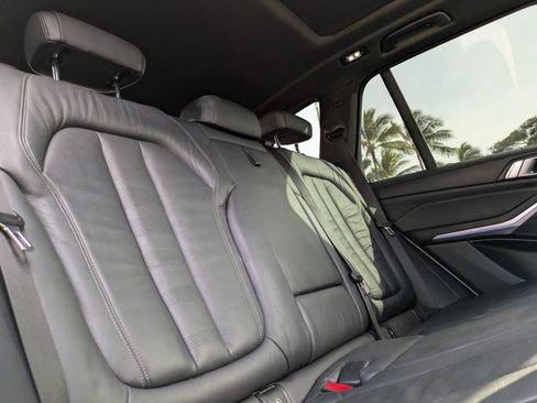 Used 2019 BMW X5 xDrive40i w/ Convenience Package image 18