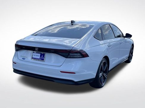Certified 2026 Honda Accord SE image 6