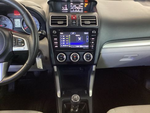 Used 2018 Subaru Forester 2.5i Premium w/ Protection Package #3A AWD/4WD image 11
