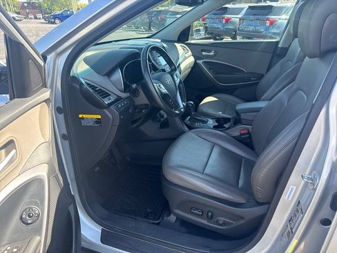 Used 2014 Hyundai Santa Fe Sport w/ Premium Equipment Package 03 FWD image 21