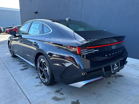 New 2026 Hyundai Sonata SEL FWD image 23