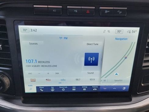 Used 2022 Ford F150 Lariat w/ Equipment Group 502A High image 29