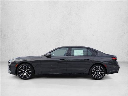 Used 2026 BMW 740i xDrive w/ Executive Package AWD/4WD image 9