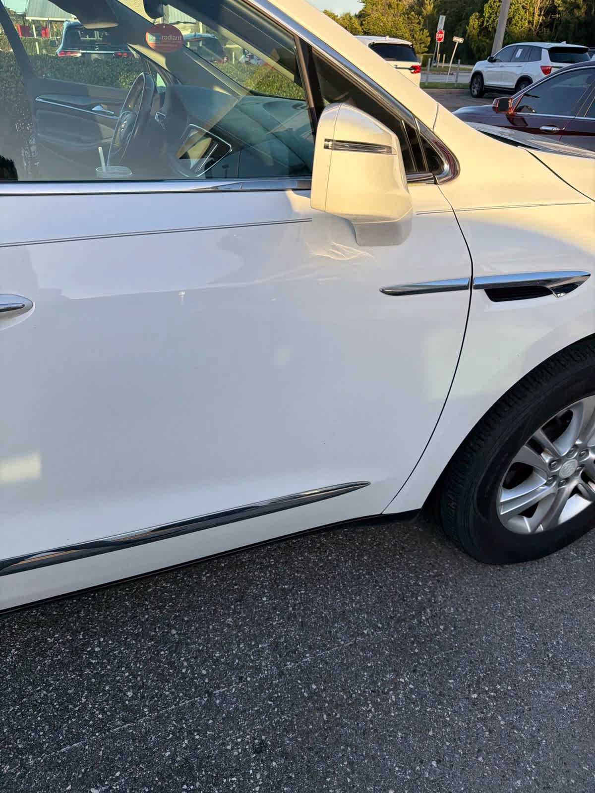 Used 2018 Buick Enclave FWD image 6