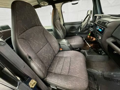 Used 2002 Jeep Wrangler SE AWD/4WD image 25