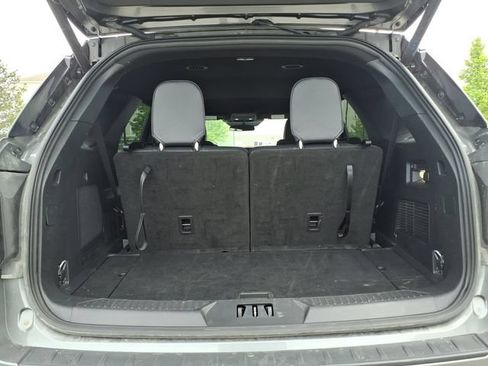 Used 2025 Ford Explorer ST-Line AWD/4WD image 10