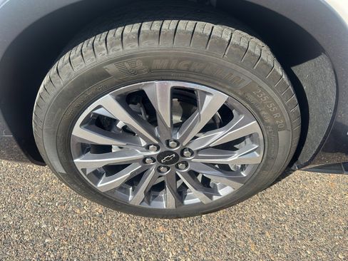 Used 2025 Chevrolet Blazer Premier image 28