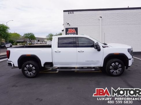Used 2024 GMC Sierra 2500 Denali w/ Denali Reserve Package AWD/4WD image 48