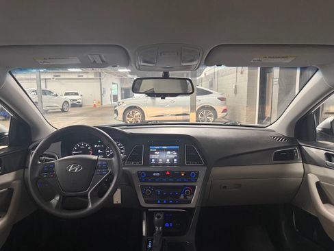 Used 2016 Hyundai Sonata Sport FWD image 8