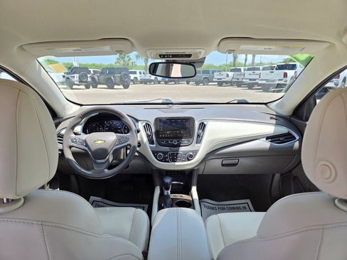 Used 2024 Chevrolet Malibu LT FWD image 21