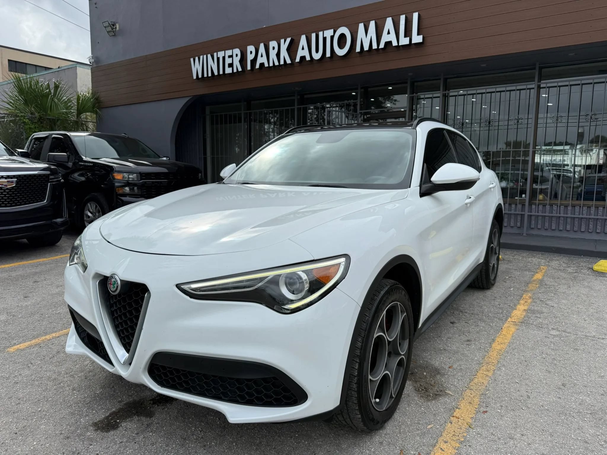 Used 2019 Alfa Romeo Stelvio Sport w/ Quick Order Package 22K Sport RWD image 1