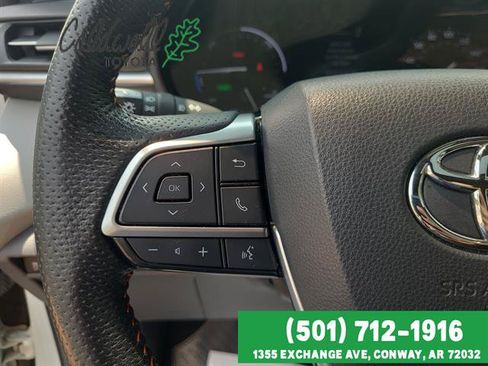 Used 2022 Toyota Sienna XSE w/ XSE Plus Package AWD/4WD image 30