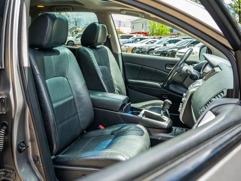 Used 2012 Nissan Murano SL w/ Navigation Pkg AWD/4WD image 4