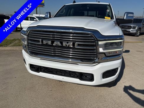 Used 2024 RAM 2500 Laramie image 2