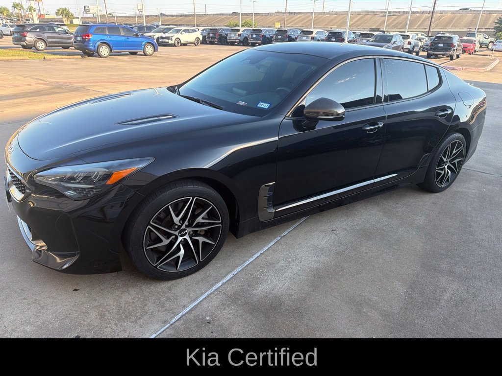 Certified 2022 Kia Stinger GT-Line RWD image 1