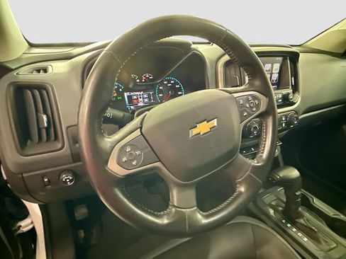 Used 2016 Chevrolet Colorado Z71 image 12