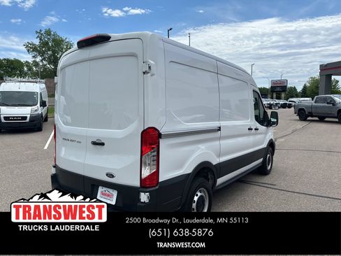 Used 2023 Ford Transit 250 Medium Roof w/ Load Area Protection Package RWD image 4
